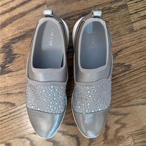 Geox Women's Silver and Gray Embellished Loafers